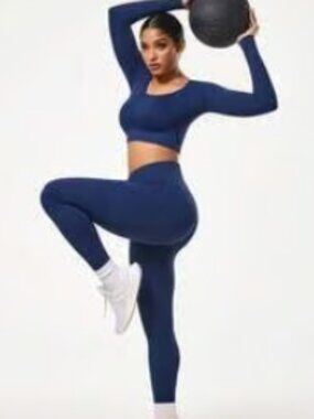 Leggings and Long Sleeve Crop Top Matching Set